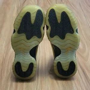 Jordan Shoes Nike Air Jordan Future Gg Gs Metallic Gold Coin